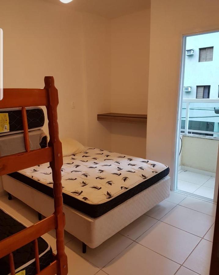Condominio Newton Ximenes 30 Metros Da Praia Ubatuba Buitenkant foto