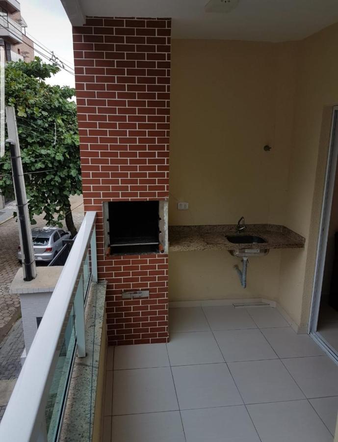 Condominio Newton Ximenes 30 Metros Da Praia Ubatuba Buitenkant foto