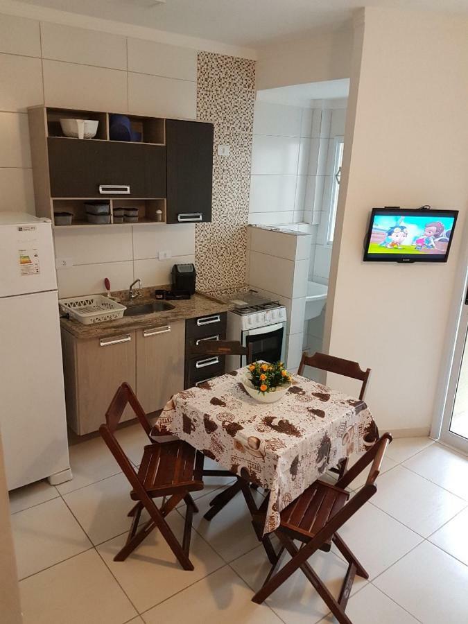 Condominio Newton Ximenes 30 Metros Da Praia Ubatuba Buitenkant foto